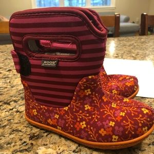 BOGS boots, toddler size 9